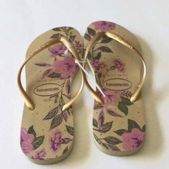 NWT Women's Havaianas Floral Flip Flops - Picture 2 of 9